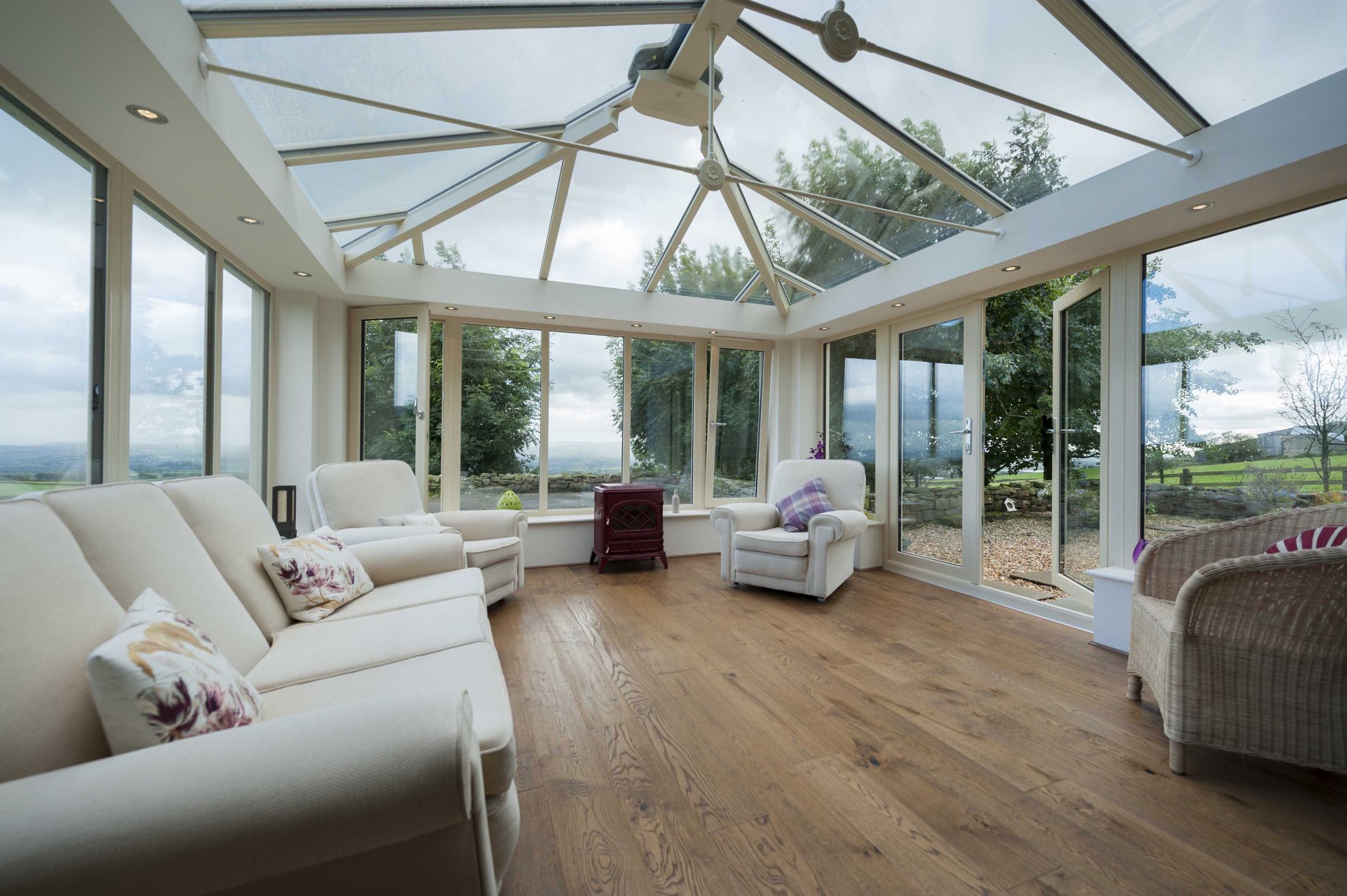 Glass Conservatory Roofs Wolverhampton